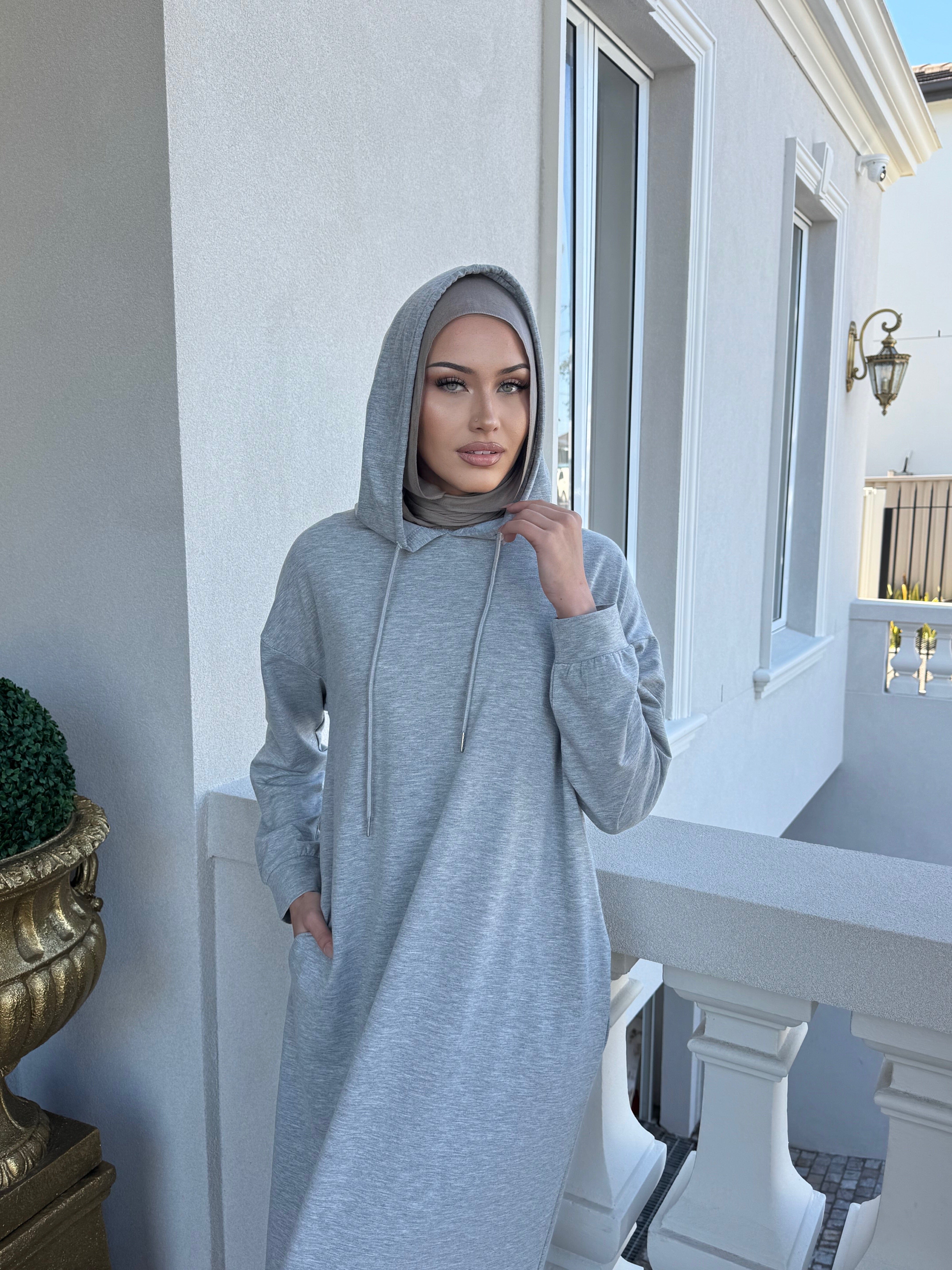 Laura Abaya