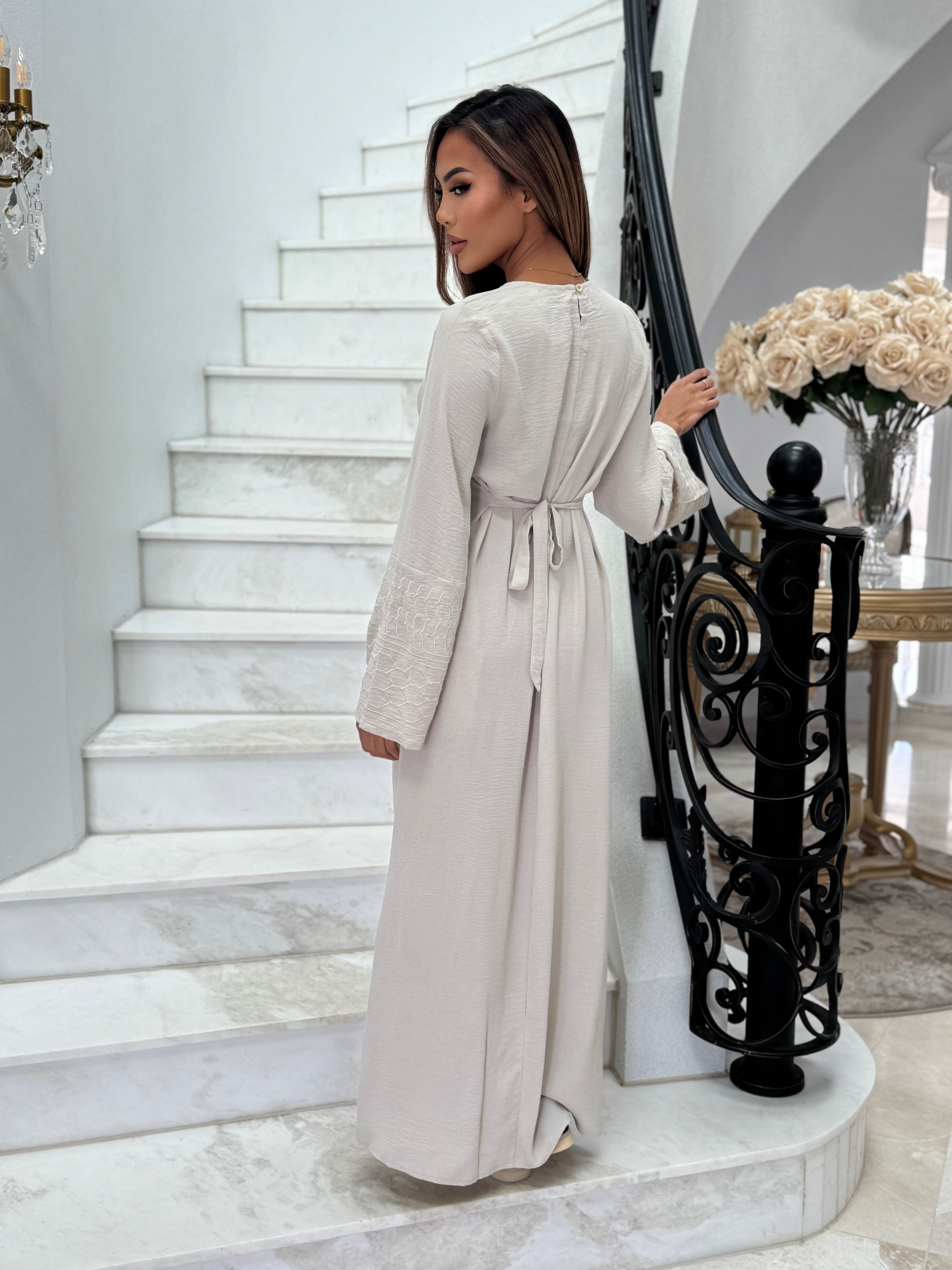 Lara Abaya Set