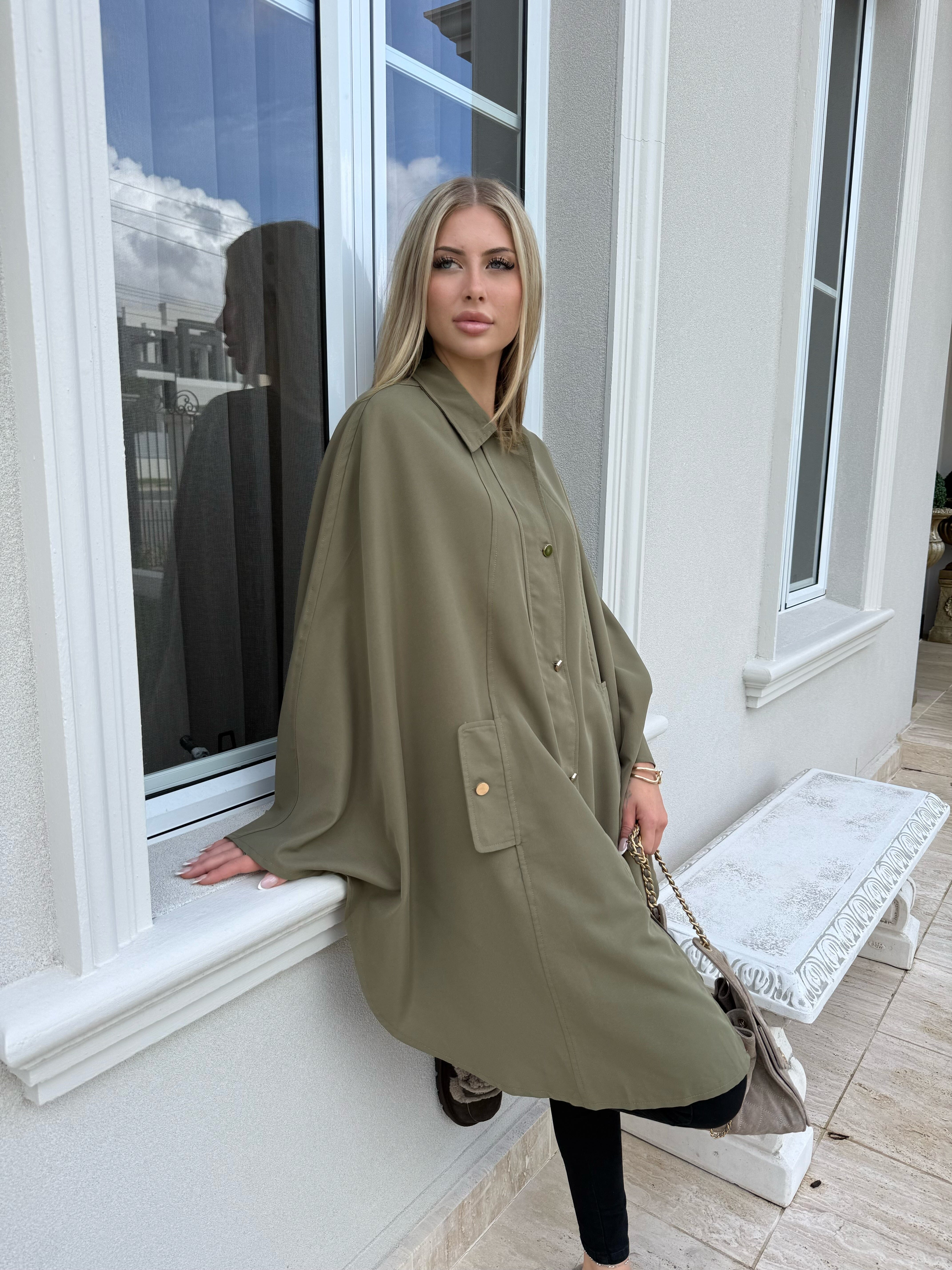 Poncho Trench