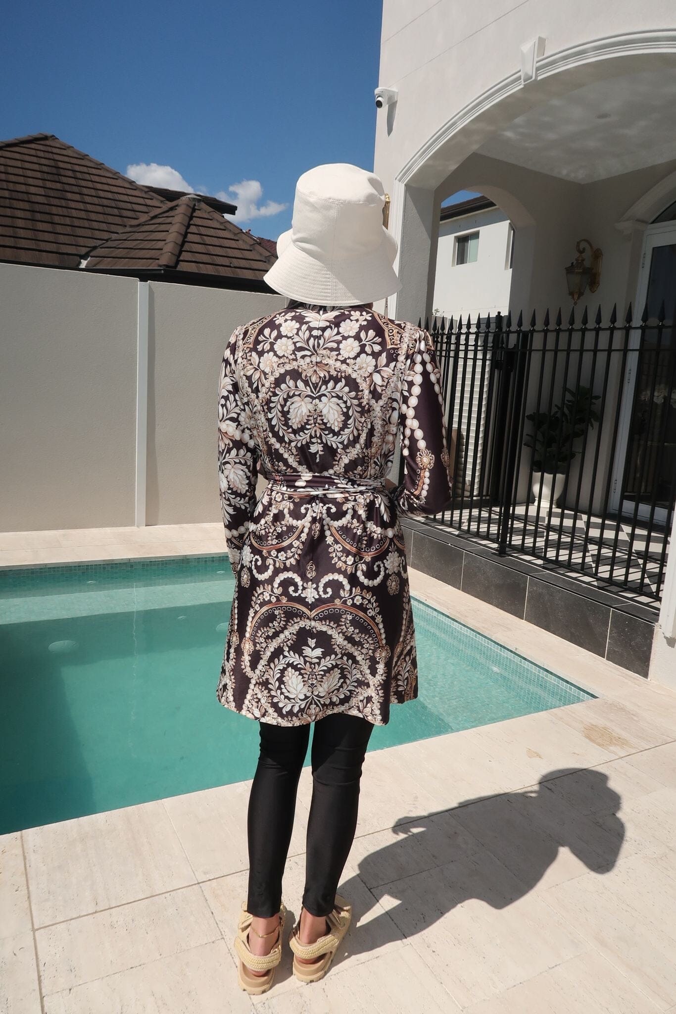Warm Restort Monochrome Tunic