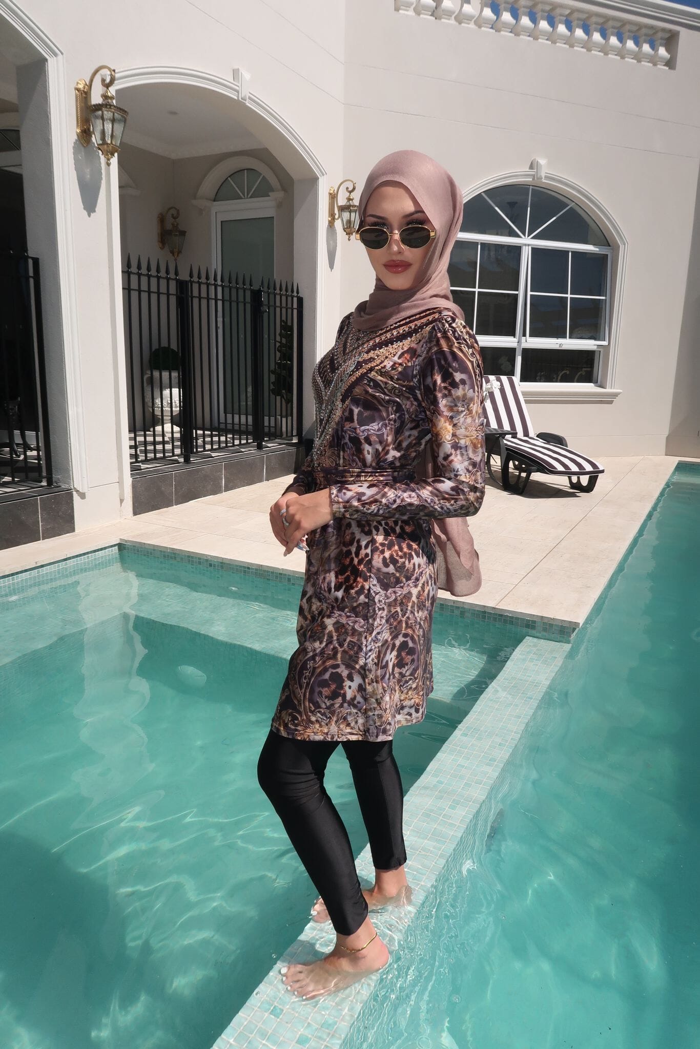Warm Resort Twilight Tunic