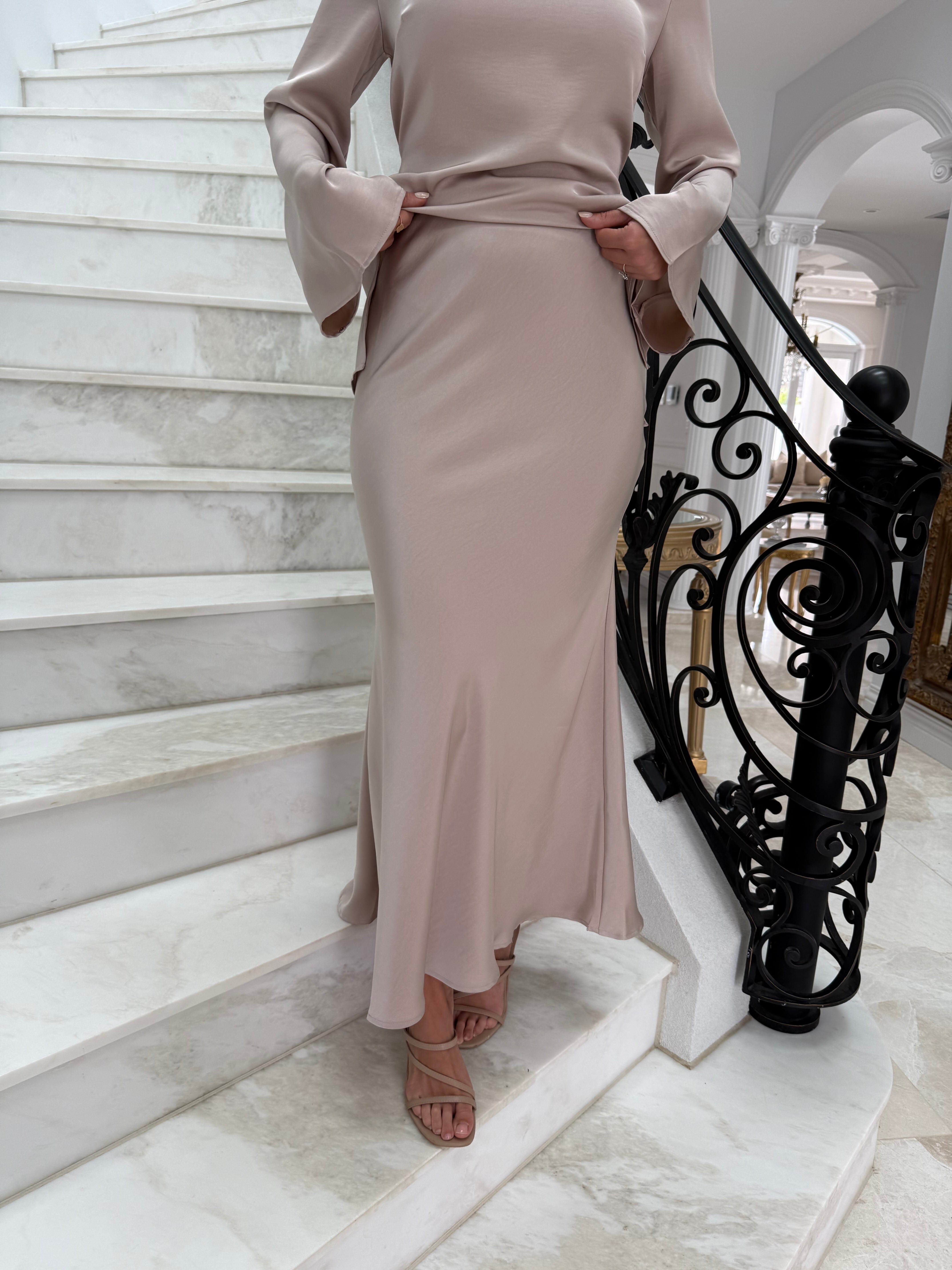 Layali High Neck Set