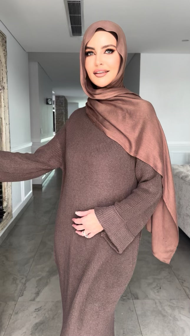 Belle Knit Abaya