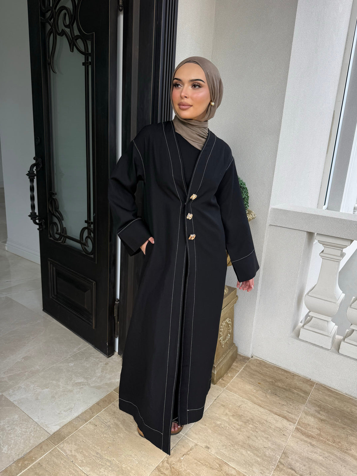 Lowlaya Abaya