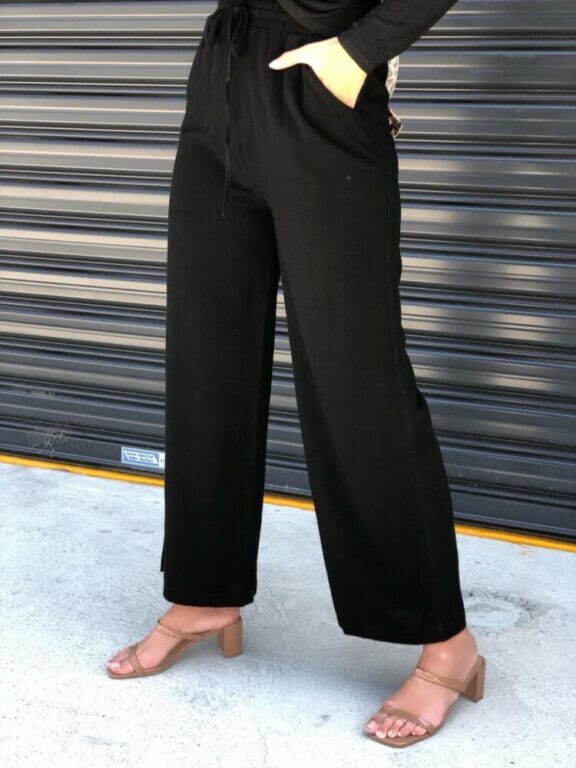 
            
                Load image into Gallery viewer, Linen Lisa Tie Pants
            
        
