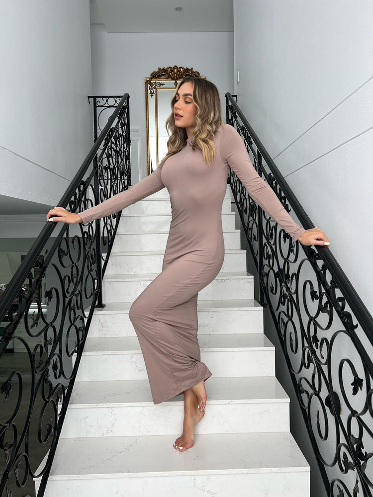 
            
                Load image into Gallery viewer, Luxe High Neck Body Dress
            
        