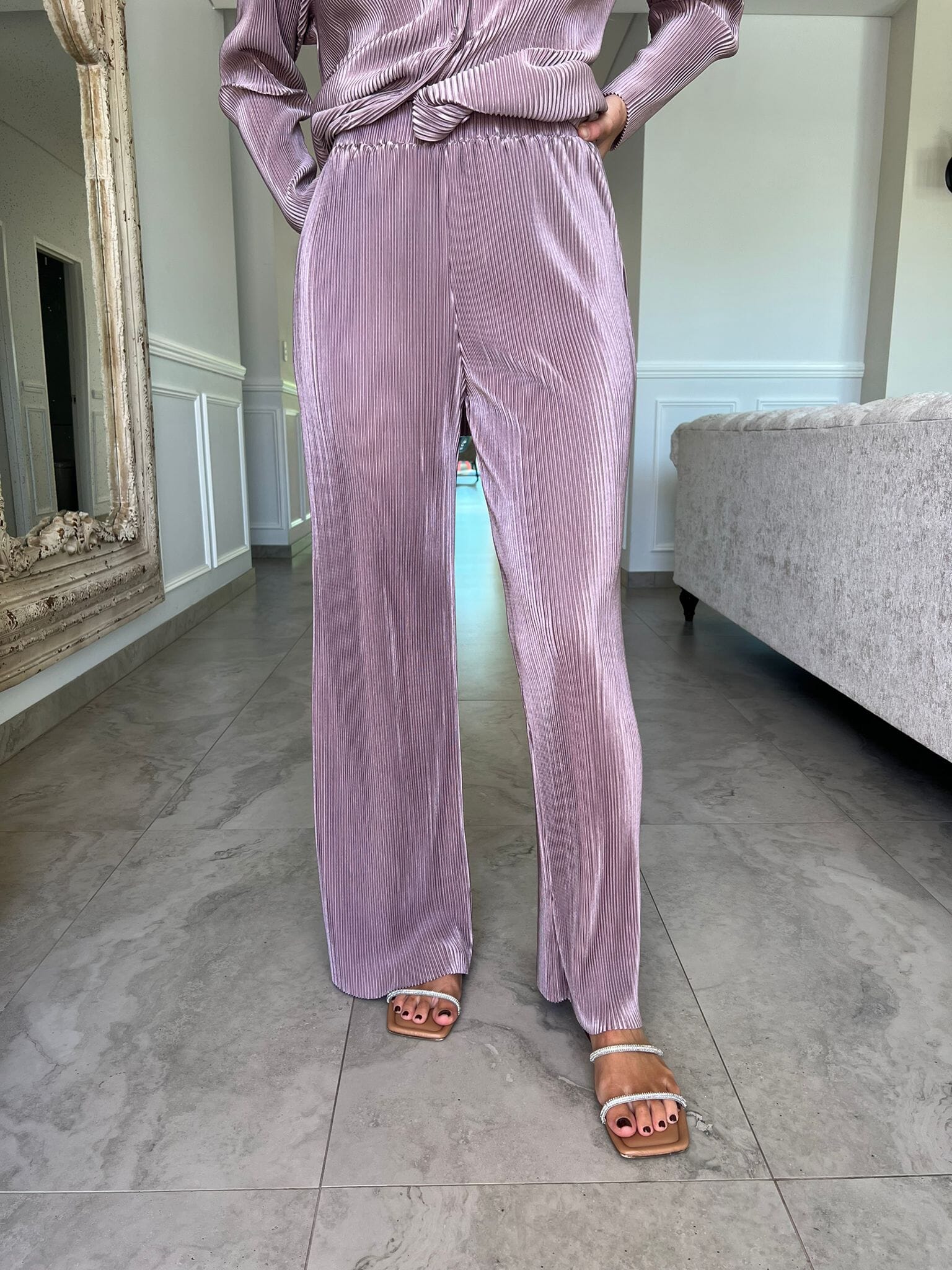 Marian Pleated Set