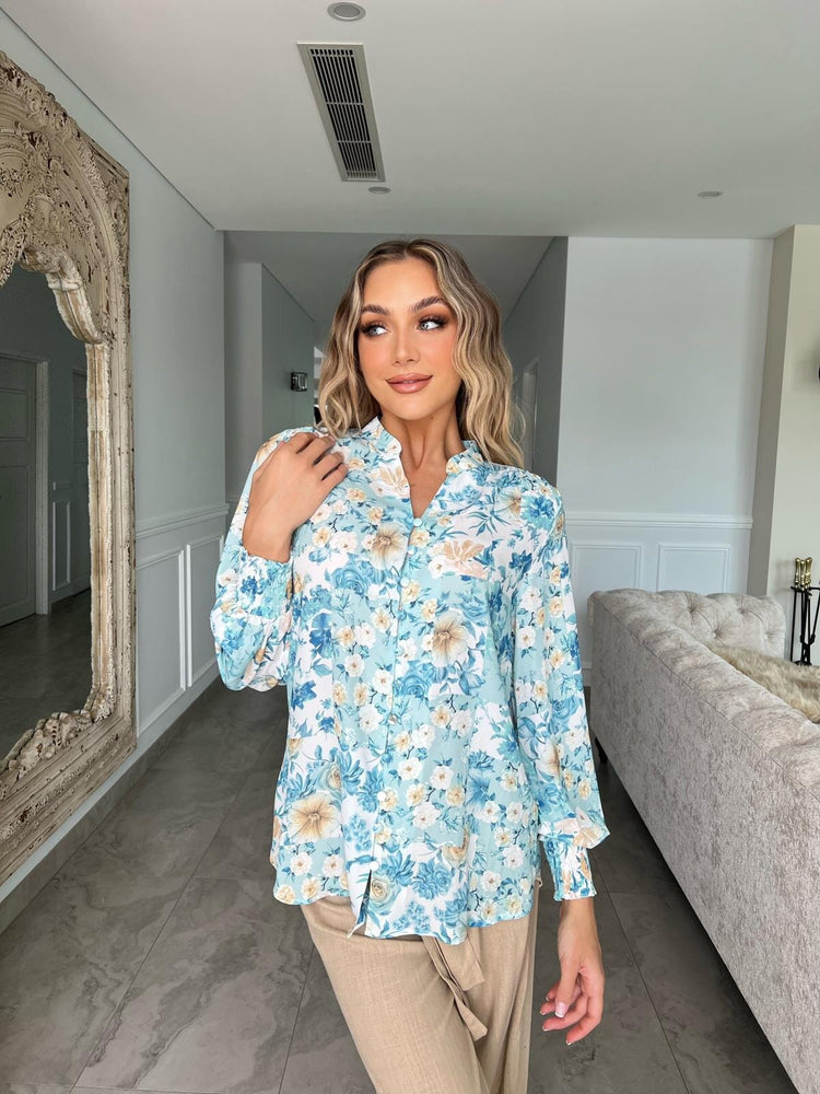 
            
                Load image into Gallery viewer, Celinee BLUE Blouse
            
        