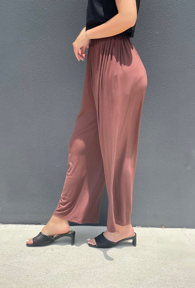 
            
                Load image into Gallery viewer, Brown Palazzo Pants
            
        
