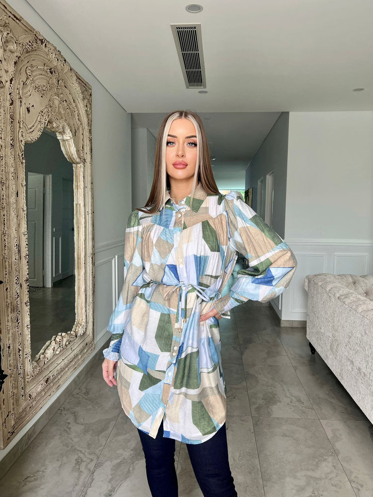 
            
                Load image into Gallery viewer, Iman Tunic
            
        