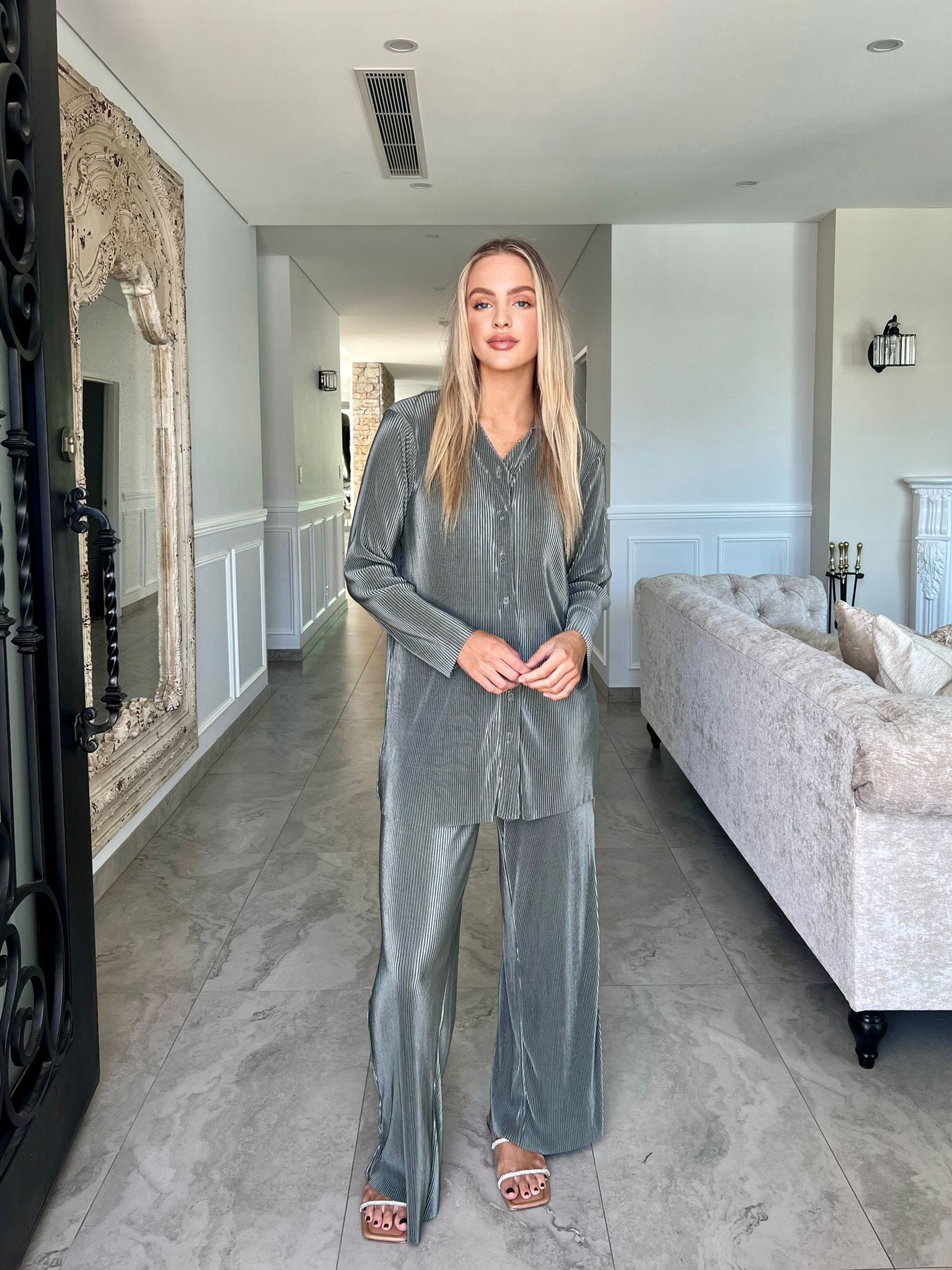 Marian Pleated Set