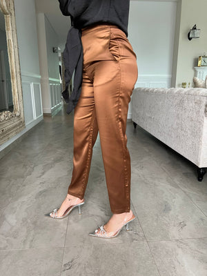 
            
                Load image into Gallery viewer, Brown Satin Pants
            
        