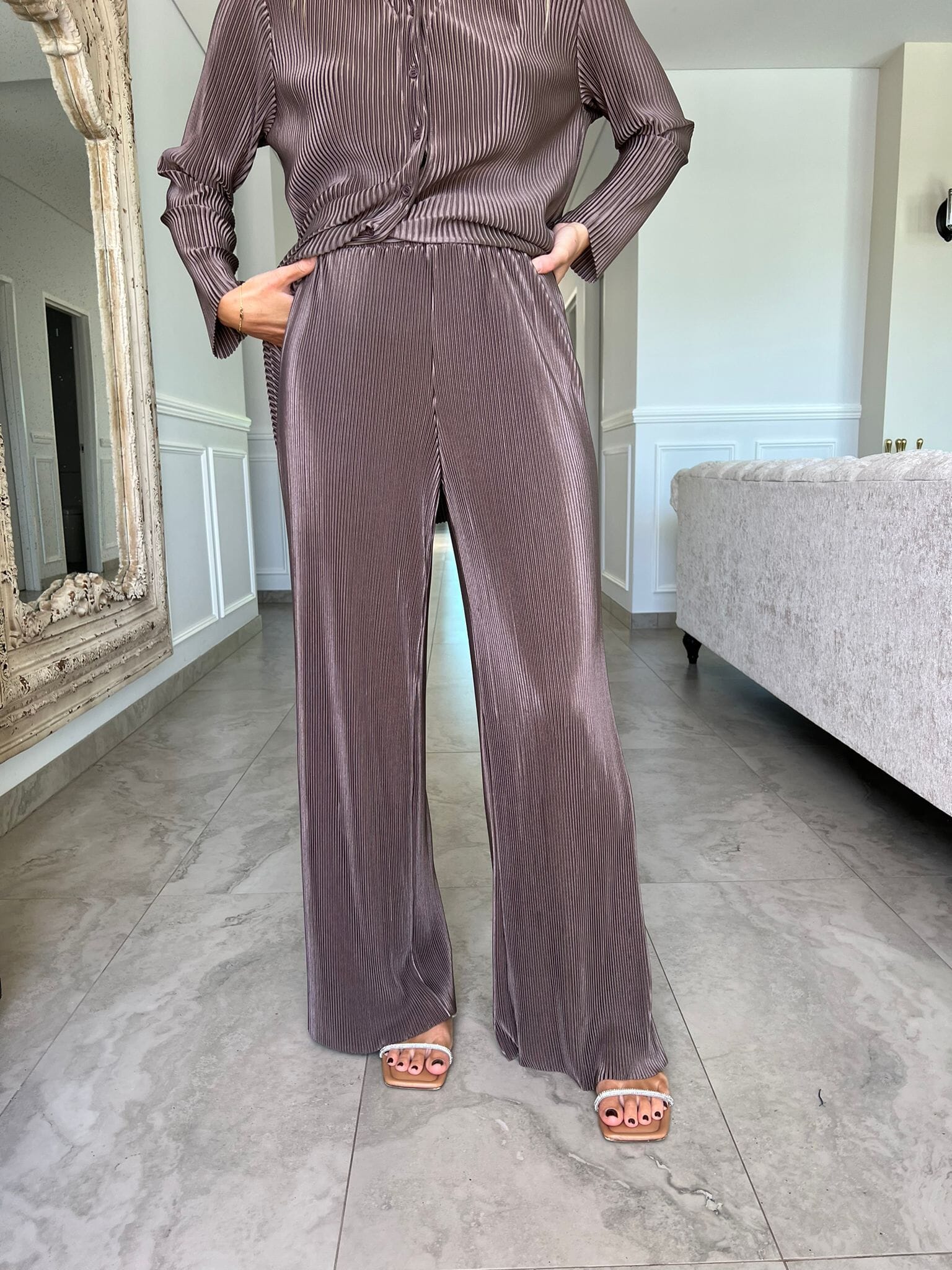 Marian Pleated Set